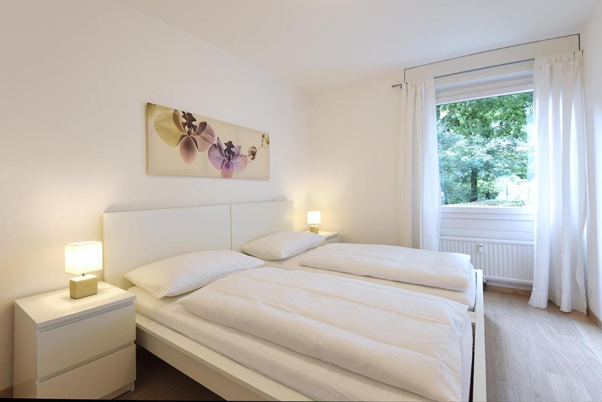 Centro Cadro Panoramica Aparthotel Lugano Ruang foto